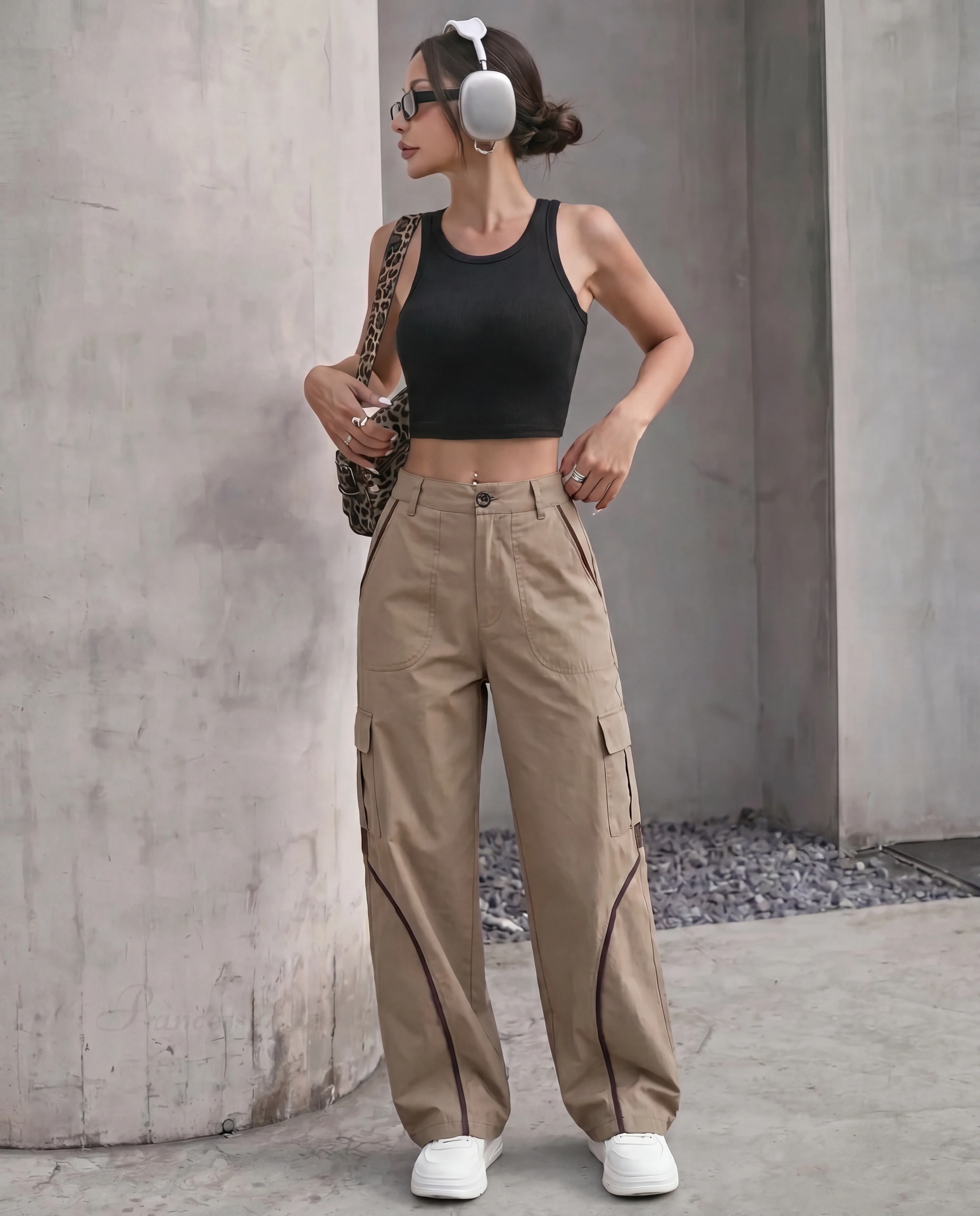 Curved Stripe Baggy Fit Brown Cargo Pants - Image 2